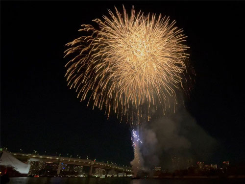 お台場レインボー花火&目黒川イルミネーションクルーズ2025【お台場花火観賞】【天王洲ピア桟橋18:00出航】お台場レインボー花火&目黒川イルミネーションクルーズ2025 お台場レインボー花火&目黒川イルミネーションクルーズ2025【お台場花火観賞】【天王洲ピア桟橋18:00出航】お台場レインボー花火&目黒川イルミネーションクルーズ2025