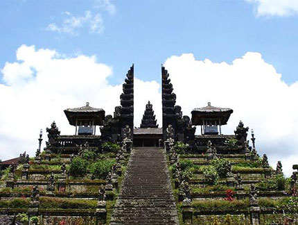 ブサキ寺院