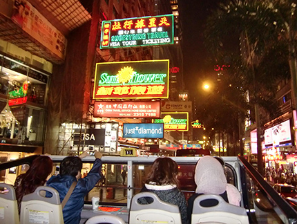 オープントップバス夜景観光ツアー