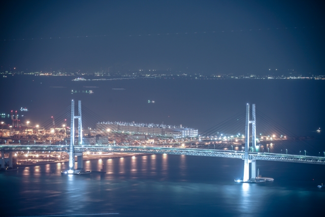 横浜ベイブリッジ