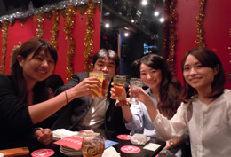 �H���i���`�D�N���[�Y�D��