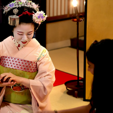 料金も安心、初めてでも楽しめる舞妓さん体験