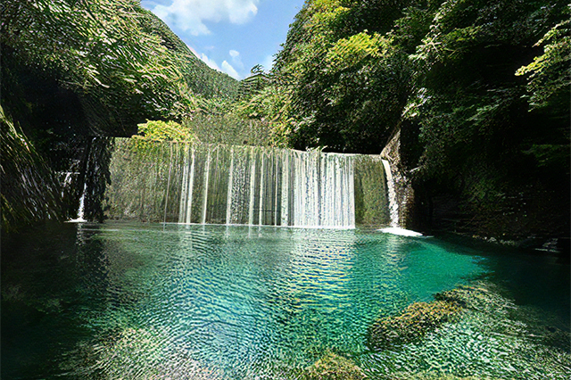 仁淀川の清流と名越屋・浅尾沈下橋、安井渓谷・水晶淵・にこ淵をゆったり巡る自然満喫5時間コース！