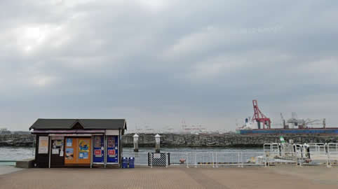 海遊館西はとば