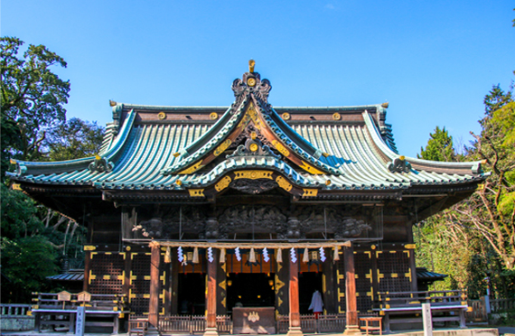 パワースポット来宮神社と三嶋大社のW参拝　B級グルメの三島コロッケ食べ歩き＆初物いちごのおやつ付☆　静岡満喫日帰りバスツアー