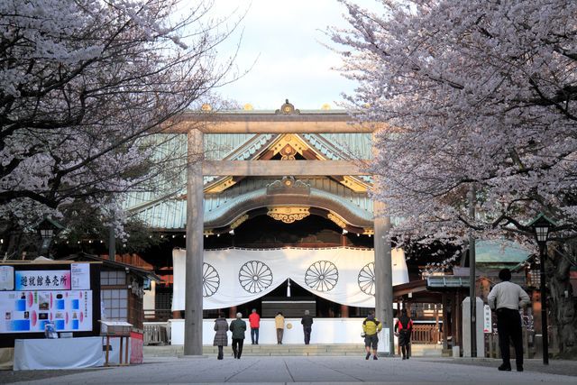 靖国神社