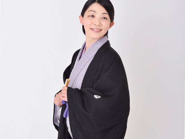 photo1