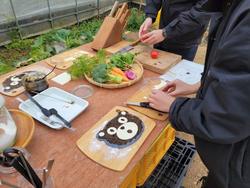 採れたて季節野菜でピザ作り体験