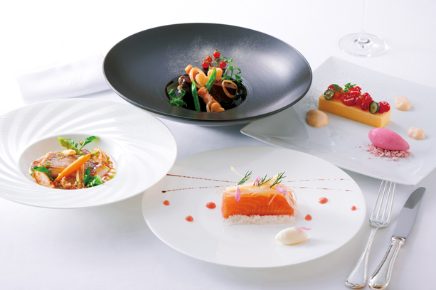 「ル シエール」でランチ＆横浜みなとみらいクルーズ