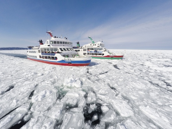流氷観光砕氷船おーろら