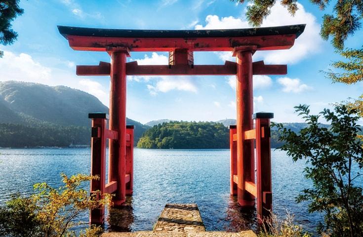 【上野/品川発】関東近郊の人気観光地箱根・大涌谷を巡るバスツアー！御殿場アウトレットでショッピングもお楽しみいただけます【英語ガイド付】