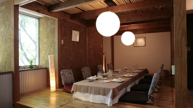 photo1