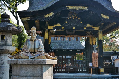 photo1