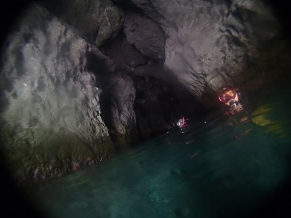 photo1