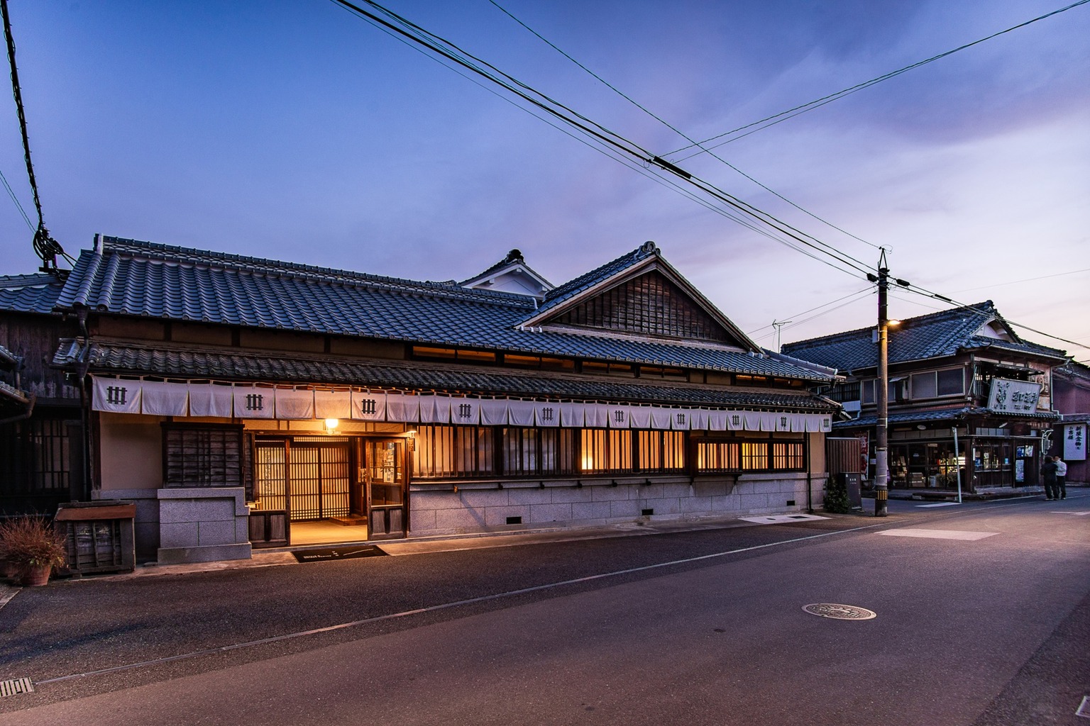 八女すだれの編み体験＆隈研吾デザインショールーム見学　日帰りバスツアー＜昼食付＞