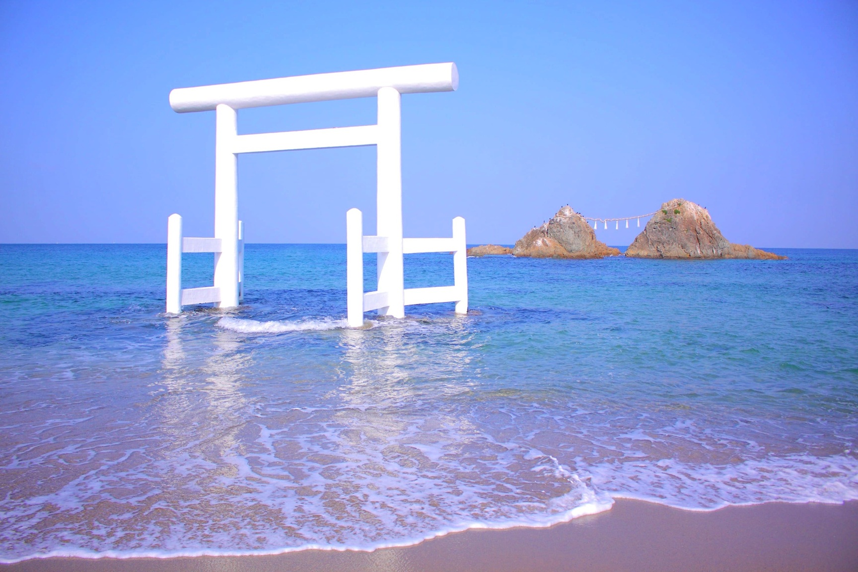 ＜博多発着＞白糸の滝＋芥屋の大門＋一蘭の森＋櫻井神社＋櫻井二見ヶ浦 夫婦岩など 糸島の人気スポットへご案内　福岡日帰りツアー