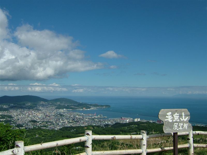 photo1