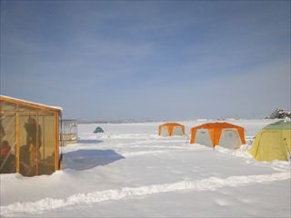 北海道ワカサギ釣り