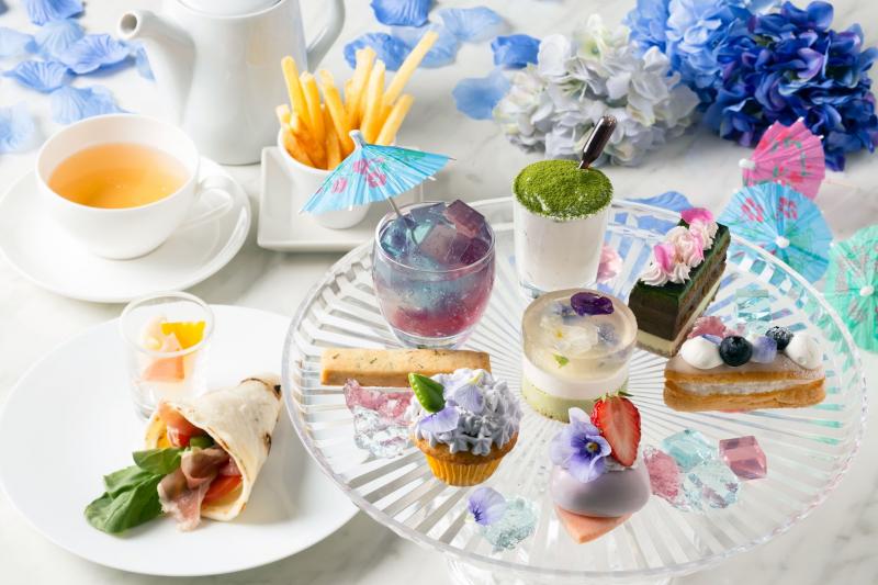 ＜札幌市内発＞人気のアフタヌーンティーと札幌芸術の森美術館鑑賞＜日帰りバス＞