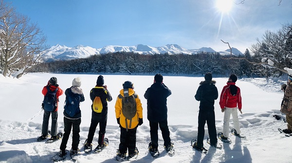 知床２つの氷瀑スノーシューツアー