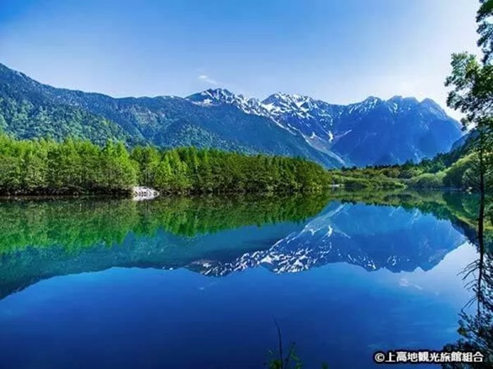 A day trip to the coveted mountain resort of Kamikochi Bus tour