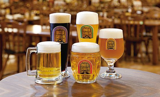 【H979Z】【トイレ付きバス・レガートで行く】地ビール飲み放題バイキングといちご狩り・駿河湾ミニクルーズ
