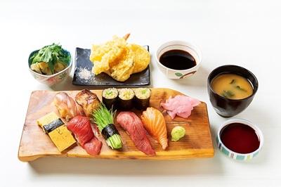 すし酒場 すさび湯の厳選素材のにぎり寿司＆アクアライナークルーズ 大阪城 梅花見観賞