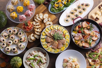 ダブルツリーbyヒルトン大阪城でディナービュッフェ&アクアライナークルーズ～大阪城イルミナージュ入場付～