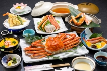 【名古屋駅発】＊日帰り昼食付き＊水月湖畔に佇む宿で食す『若狭かにづくし料理』
