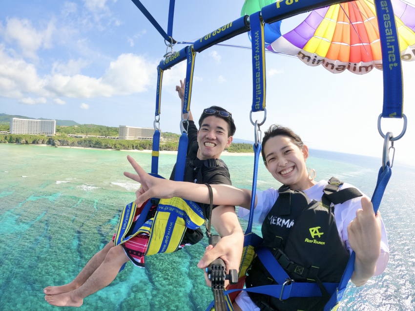 《パラセーリング+美ら海水族館チケット付き・沖縄・北部発》お得なセットプラン★直前予約可能★大型パラセーリング船使用★Gopro11無料レンタル★ロープの長さ200ｍ★ドリンク・飴玉サービス！！