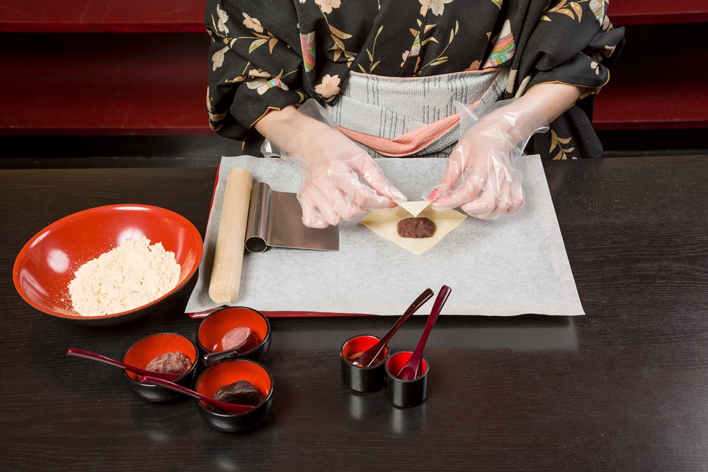 生地から作る生八つ橋手づくり体験