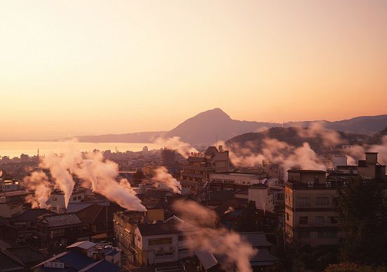 【別府発♪観光タクシープラン】きらめく別府八湯100万ドル夜景！　ナイトタクシー【湯けむりスカイコース】1時間